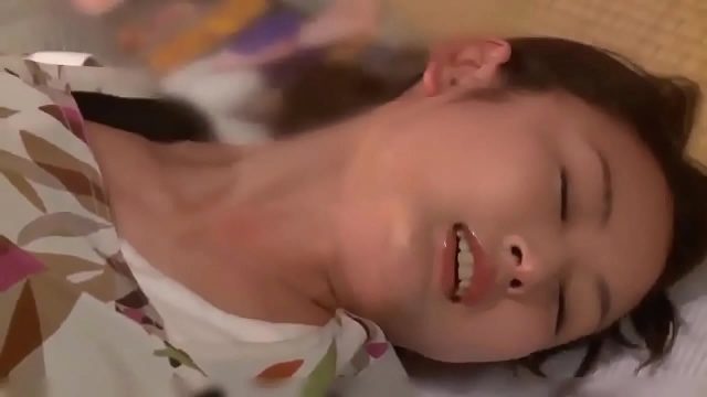 Sex Nhật Bản – Địt em hàng xóm sướng tê lồn – Phimcap3.top